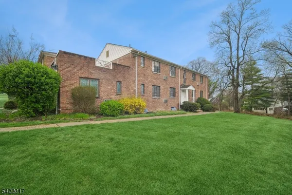 $309,000 | 1 Troy Drive, Unit A, Springfield, NJ 07081