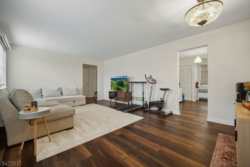 1 Troy Drive, Unit A Springfield, NJ 07081 - Photo 2 of 16