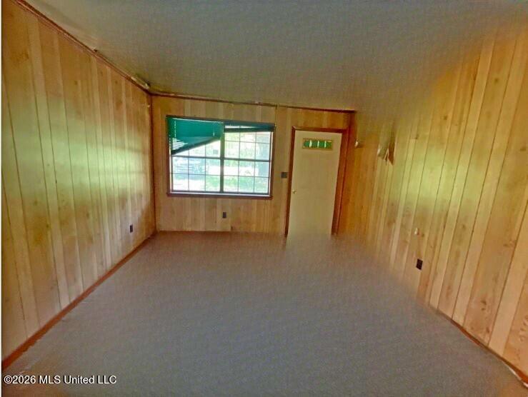 1761 Chisolm Cemetary Road Collinsville, MS 39325 - Photo 5 of 9 iLiving Room