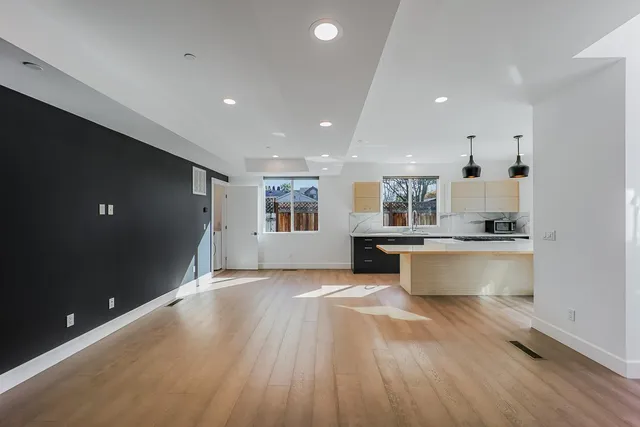 $3,880,000 | 534-536 North Whisman Road, Mountain View, CA 94043