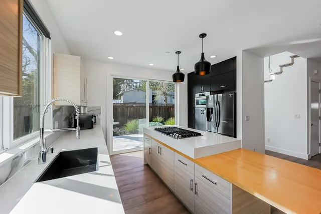 $3,880,000 | 534-536 North Whisman Road, Mountain View, CA 94043