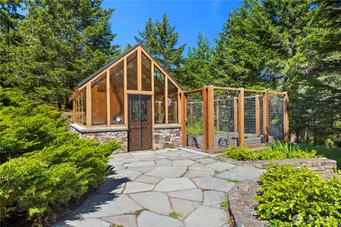 $4,285,000 | 398 Hannah Road, Friday Harbor, WA 98250