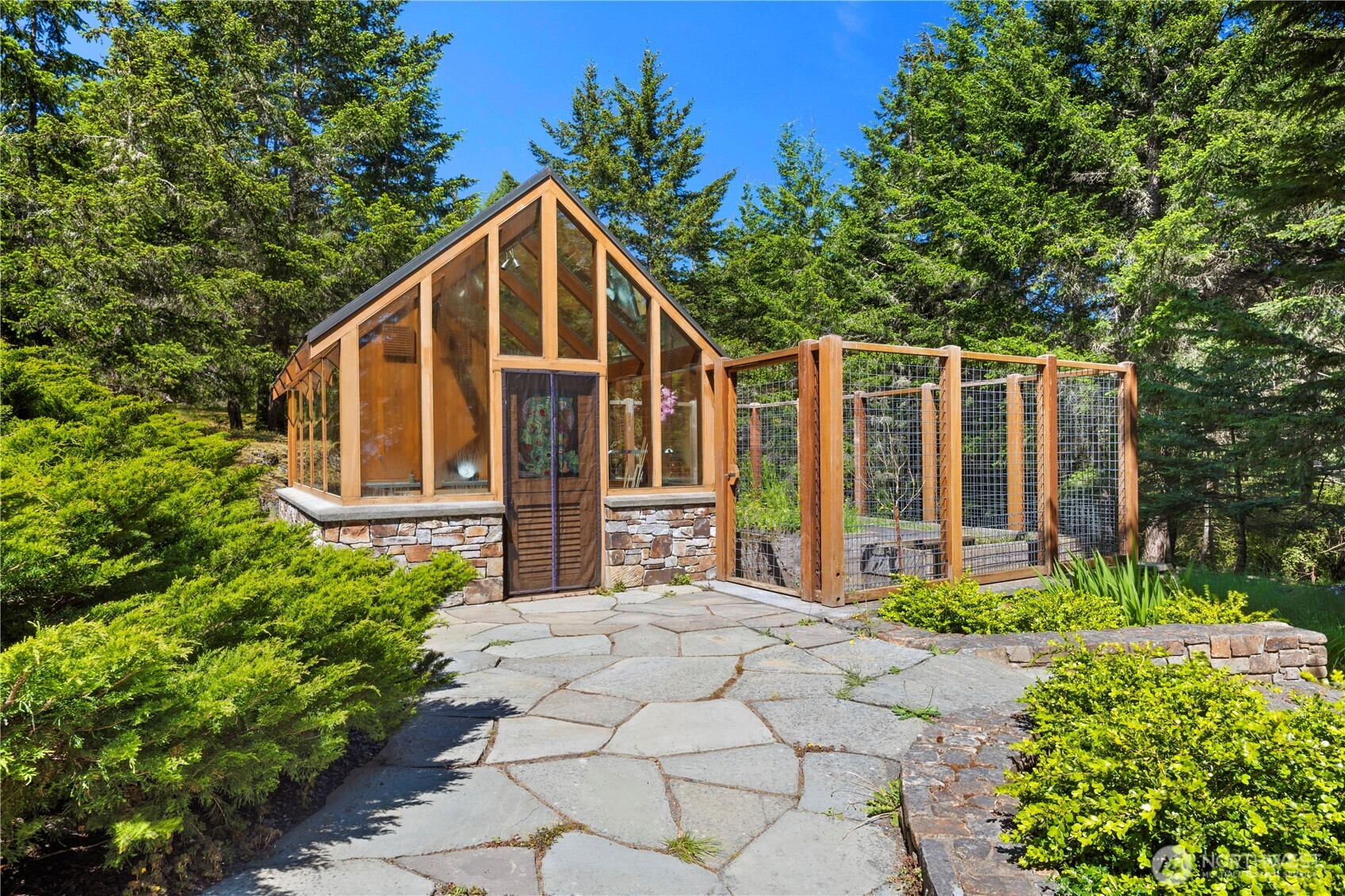 398 Hannah Road Friday Harbor, WA 98250 - Photo 15 of 40