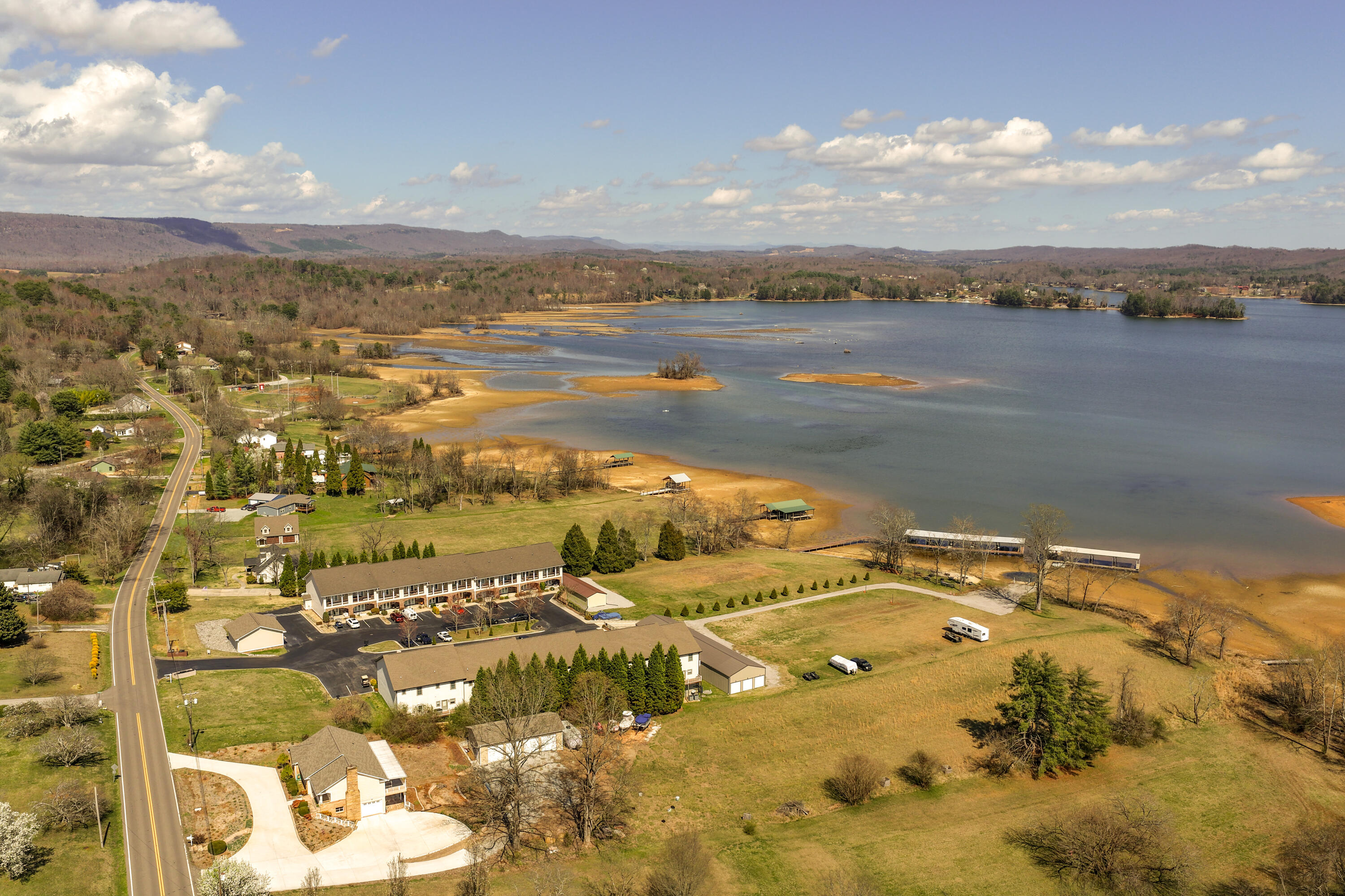 1235 New Lake Road, Unit 5 Spring City, TN 37381 - Photo 46 of 60 NewLake5-48