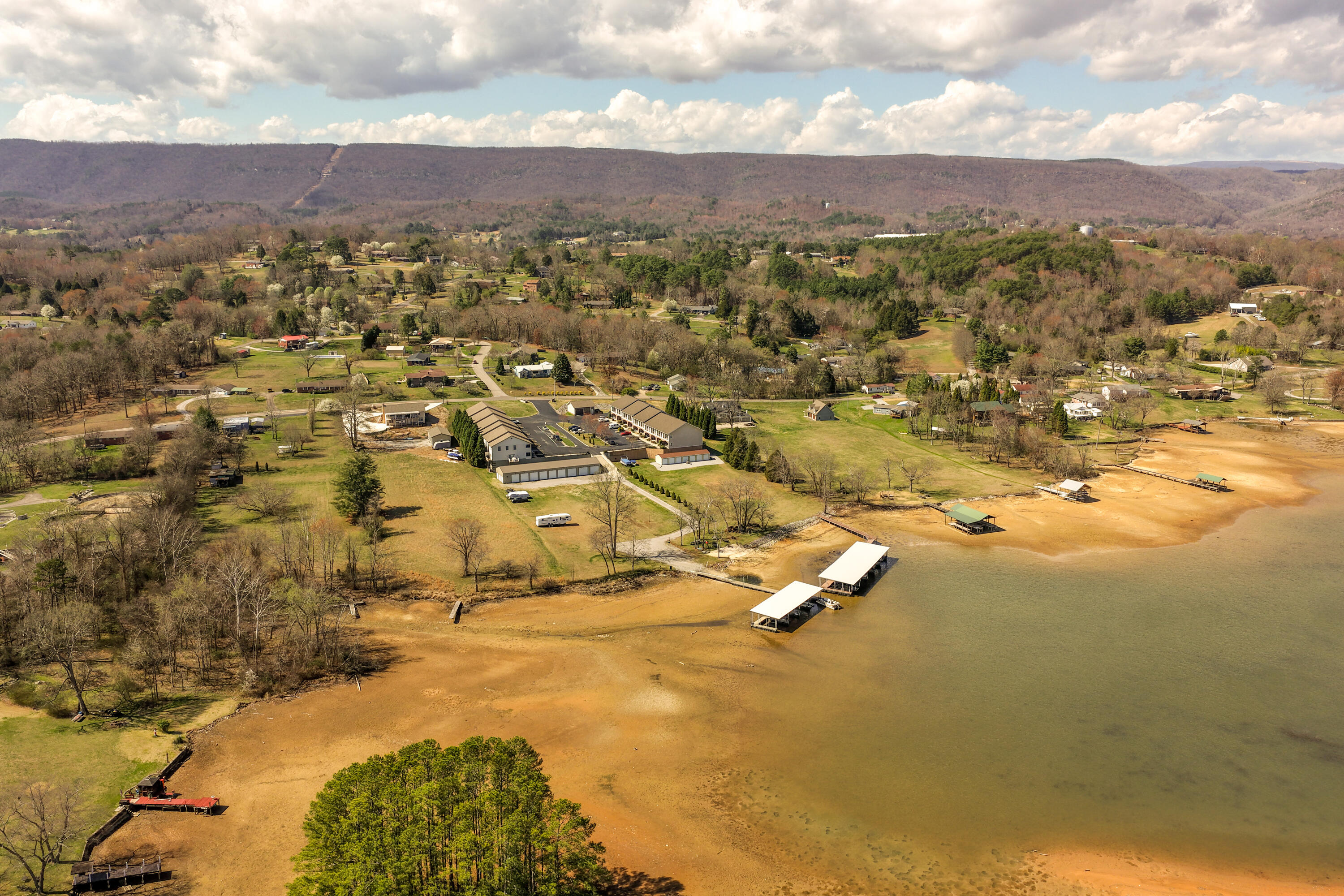 1235 New Lake Road, Unit 5 Spring City, TN 37381 - Photo 49 of 60 NewLake5-51