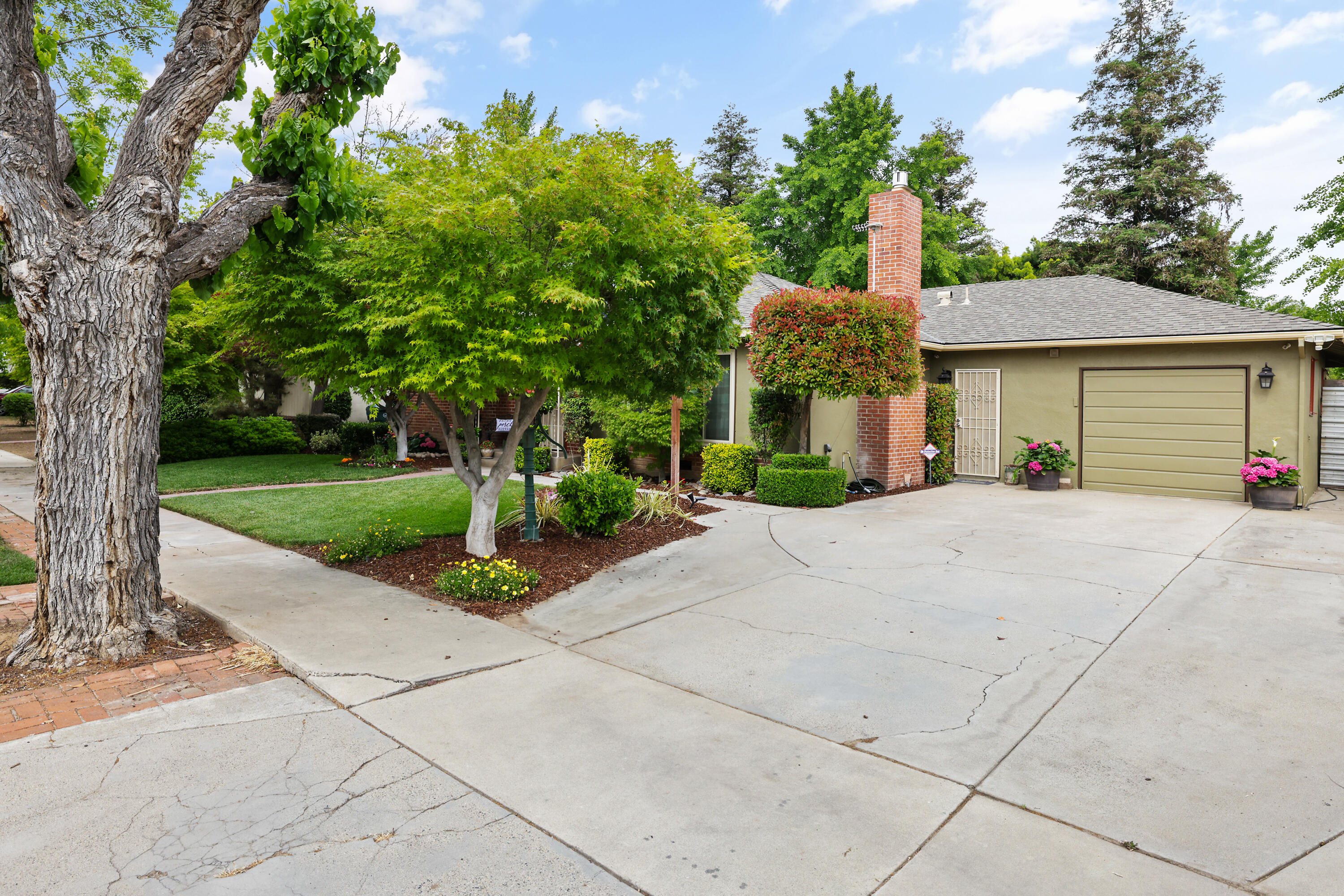 323 Channing Way Exeter, CA 93221 - Photo 49 of 55 97EB131B-BFC7-47CE-8237-2491426E57E4