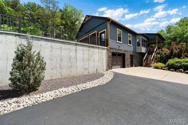 $484,900 | 7 Seclusion Woods, Festus, MO 63028