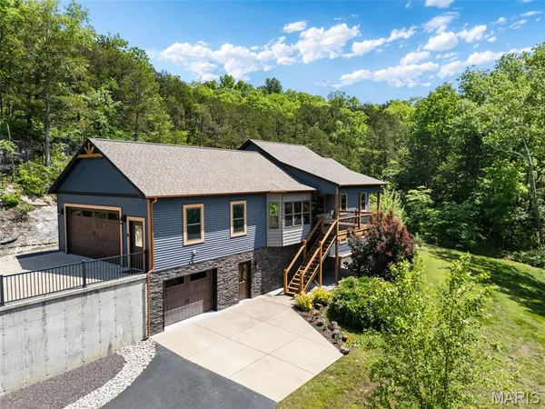 $484,900 | 7 Seclusion Woods, Festus, MO 63028