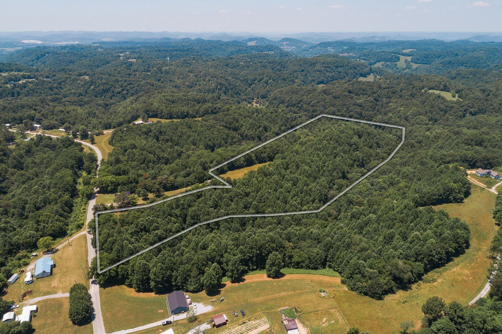 3 Pea Ridge Road Chestnut Mound, TN 38552 - Photo 10 of 19 Gallery Image 10