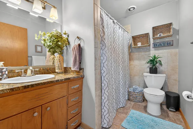 $269,900 | 2201 North Elinor Street, Appleton, WI 54914