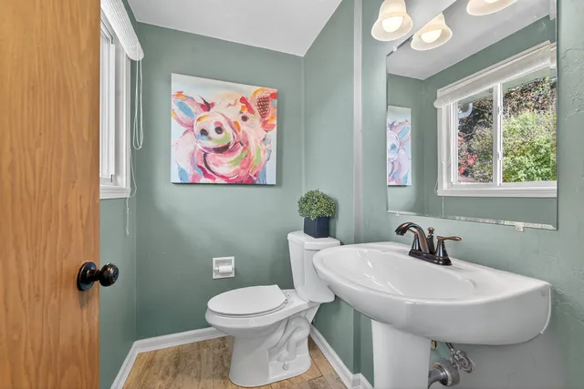 $269,900 | 2201 North Elinor Street, Appleton, WI 54914