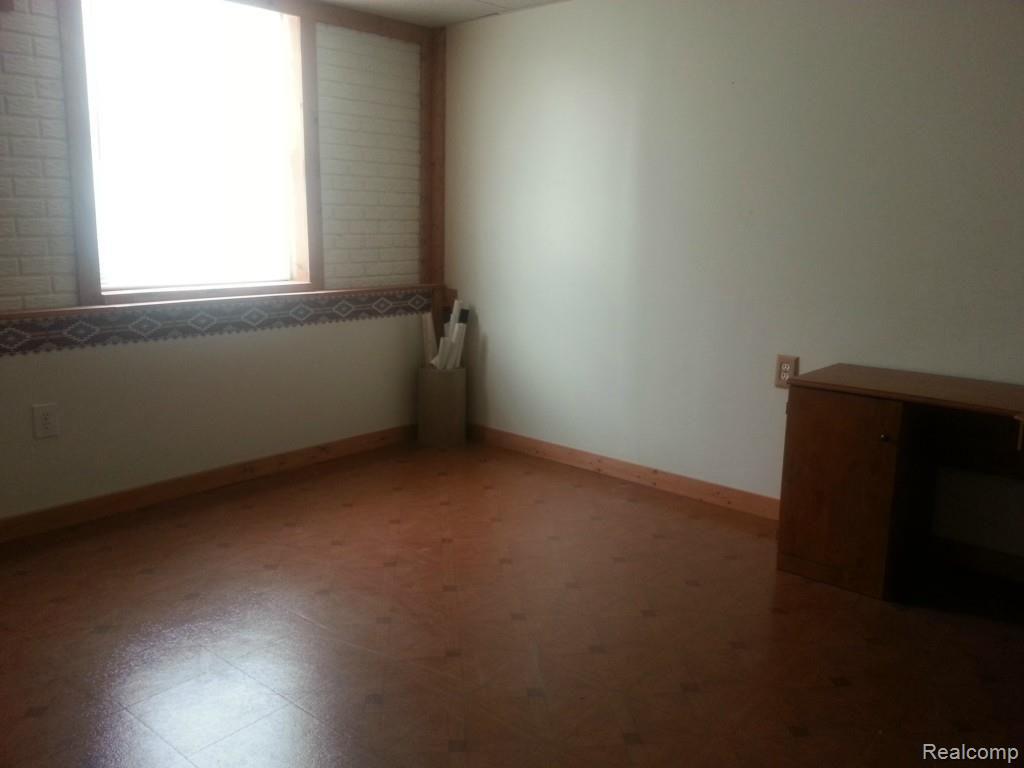 7191 Mentel Road Newport, MI 48166 - Photo 29 of 33 Mentel Possible 4th Bedroom