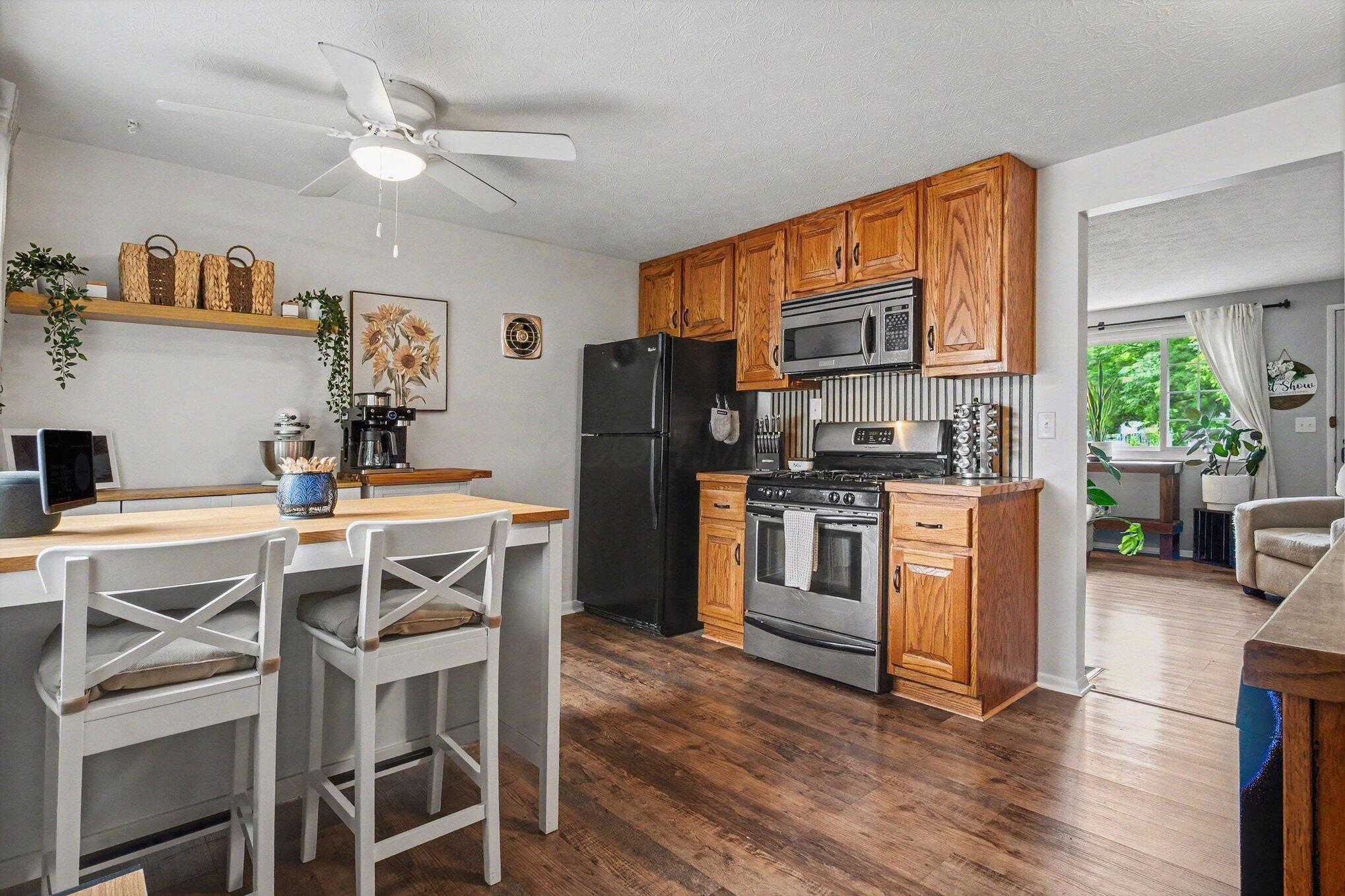 1759 River Bend Road Columbus, OH 43223 - Photo 6 of 32 006_file_8454