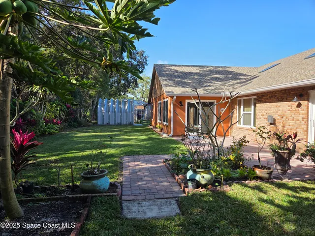 $515,000 | 2437 Oakcrest Lane, West Melbourne, FL 32904