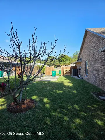 $515,000 | 2437 Oakcrest Lane, West Melbourne, FL 32904