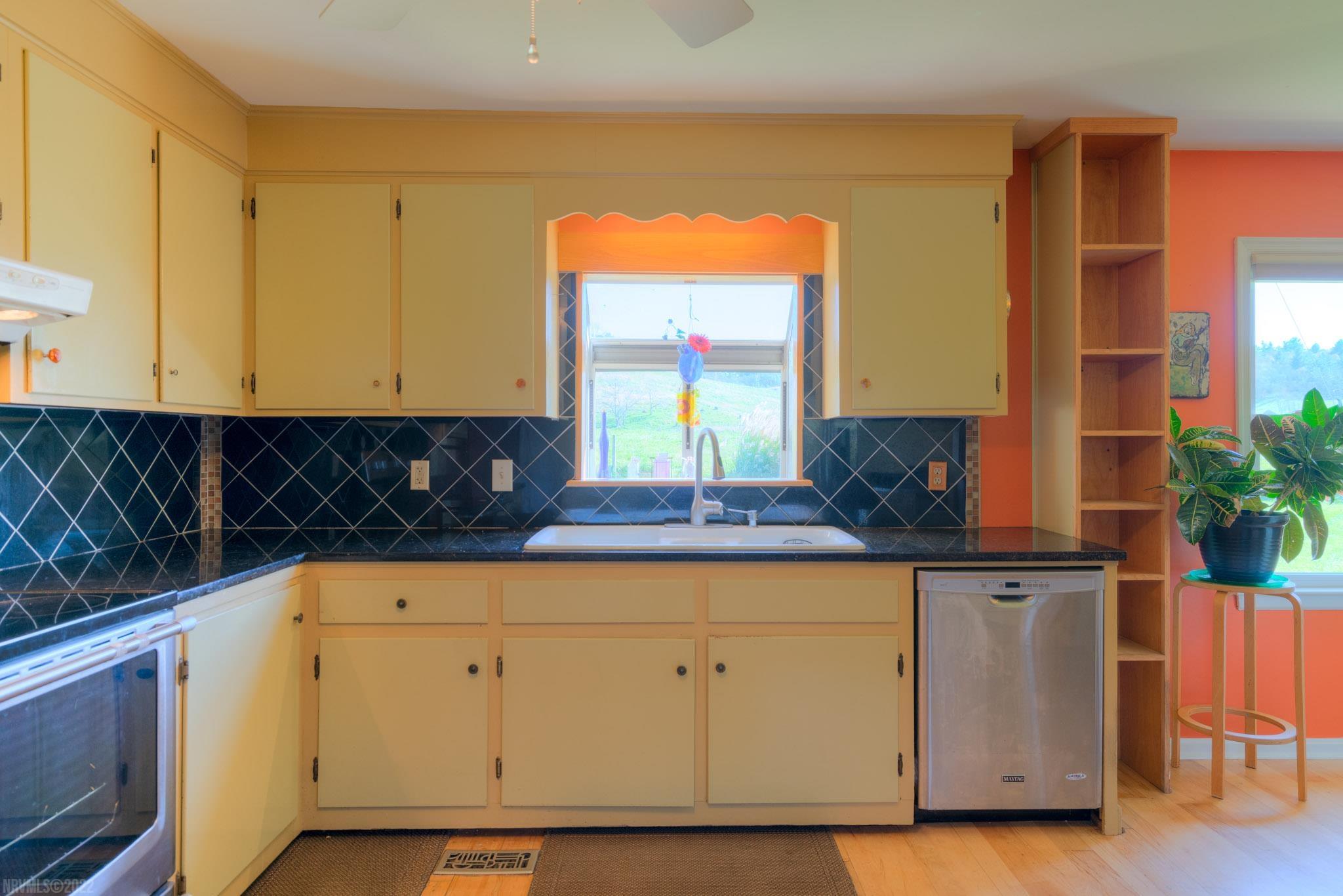 446 Little River Road Northeast Floyd, VA 24091 - Photo 15 of 65 Gallery Image 15
