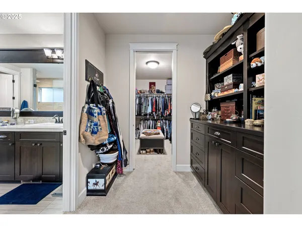 $989,000 | 1765 Trevino Road, Creswell, OR 97426