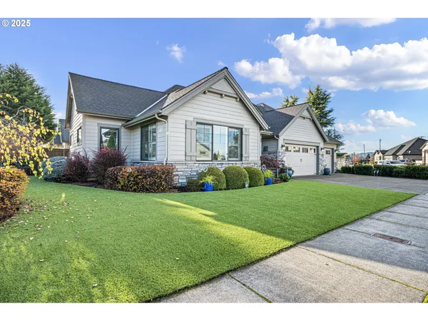 $989,000 | 1765 Trevino Road, Creswell, OR 97426