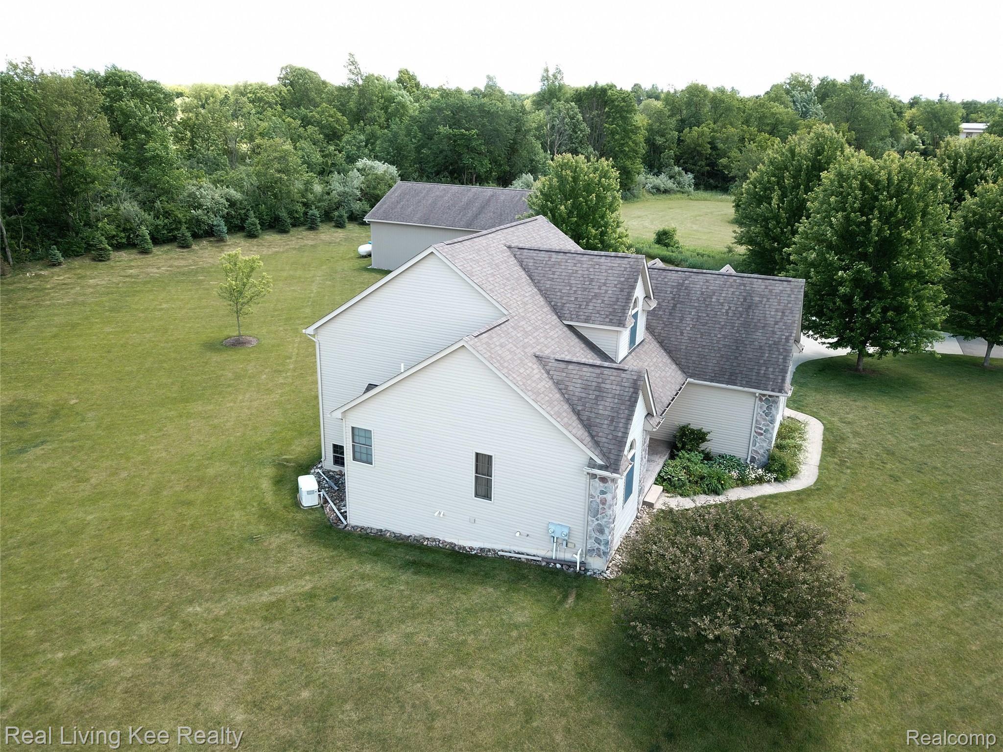 3001 Metamora Road Metamora, MI 48455 - Photo 7 of 61 Meta 23.jpg