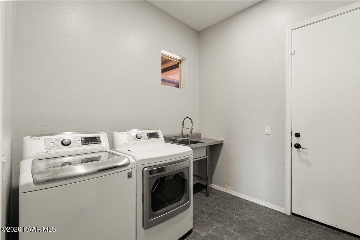 195 Juniper Ridge Drive Prescott, AZ 86301 - Photo 25 of 41 Laundry Room