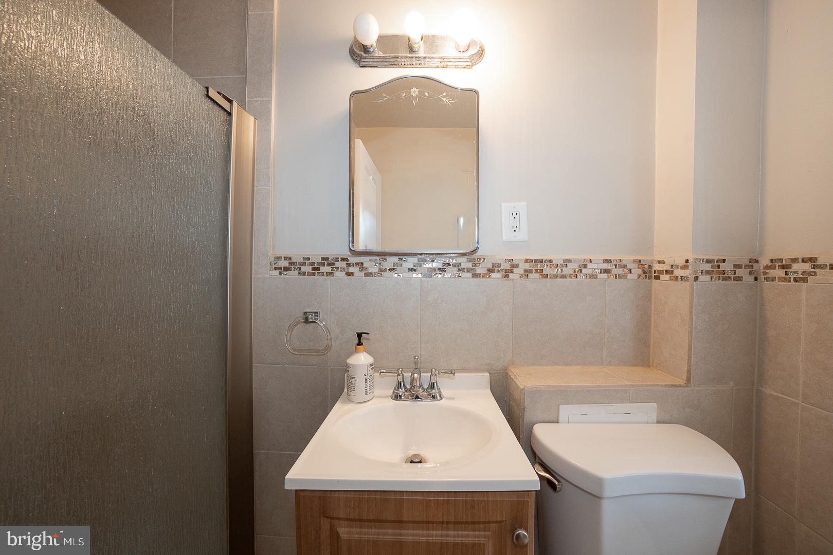 232 Stoneway Lane Merion Station, PA 19066 - Photo 11 of 20