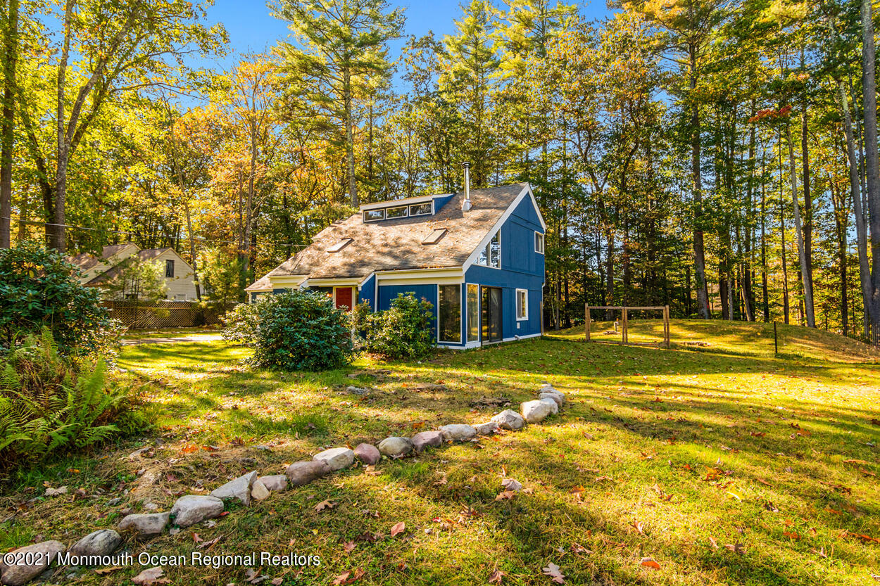 308 New Road Montague, NJ 07827 - Photo 27 of 27 a front view of house with yard