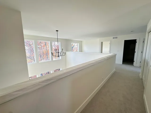 $639,900 | 8206 Eagle Peak Drive, Jenison, MI 49428