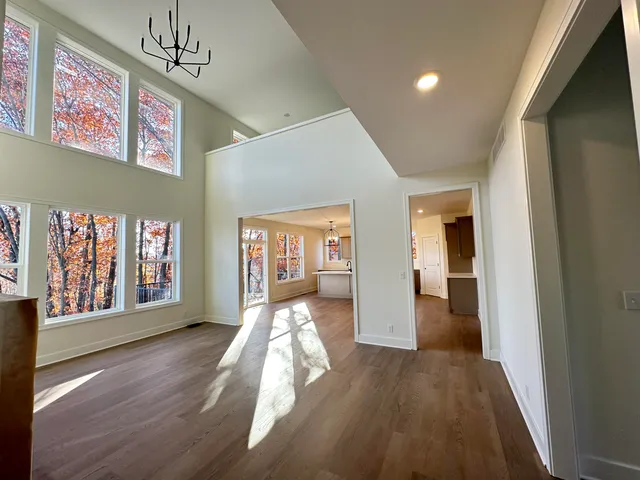 $639,900 | 8206 Eagle Peak Drive, Jenison, MI 49428