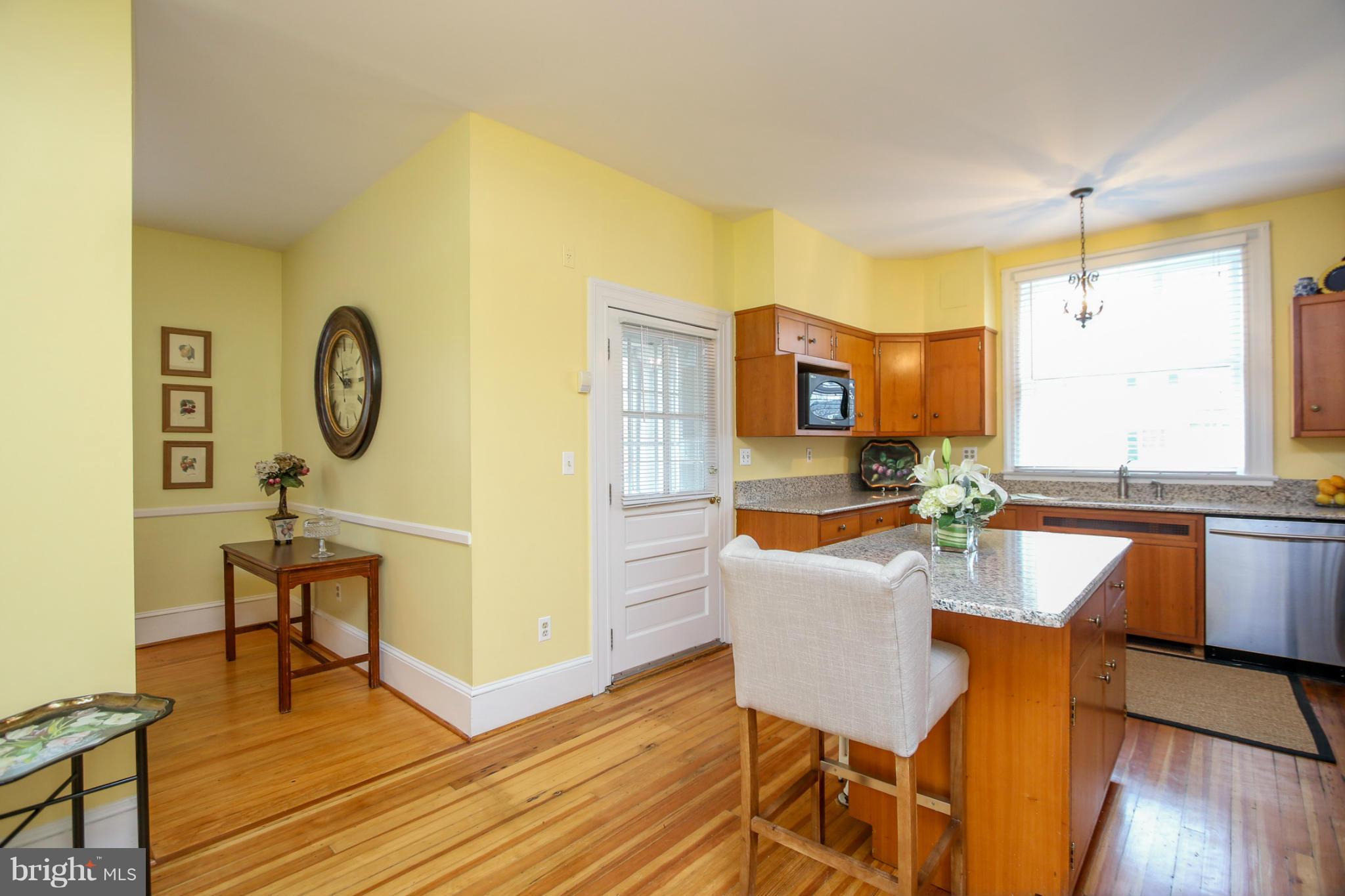 4902 Roland Avenue Baltimore, MD 21210 - Photo 13 of 30 Kitchen