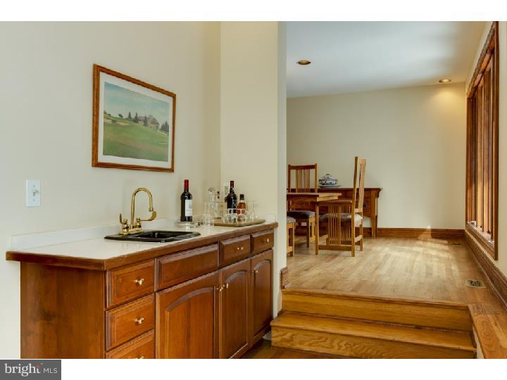 Wet Bar