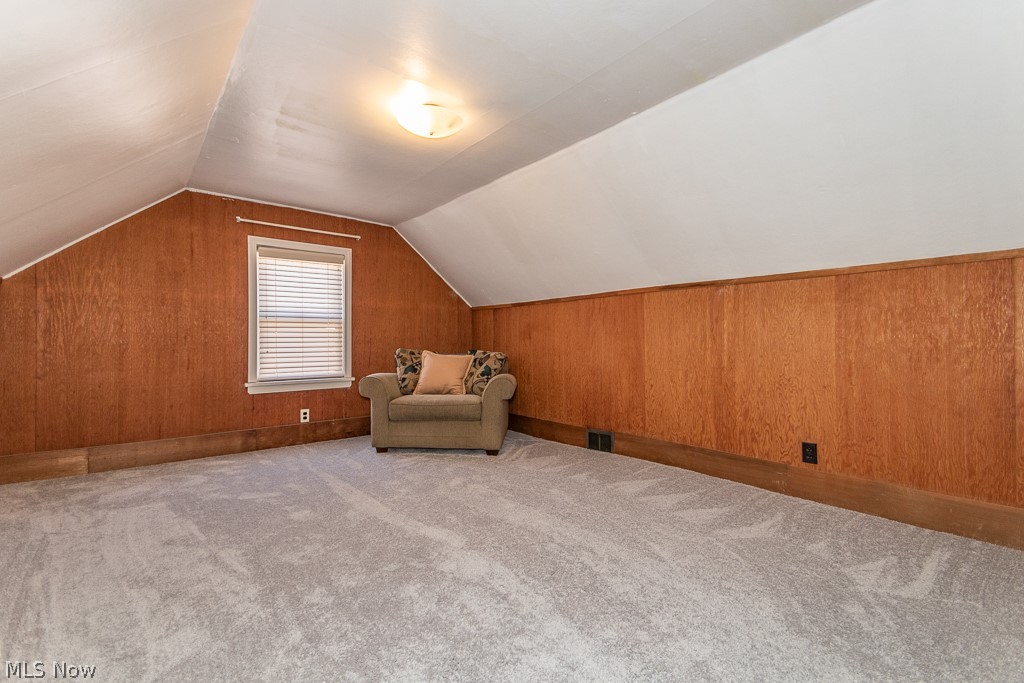 1239 Churchill Road Lyndhurst, OH 44124 - Photo 17 of 27