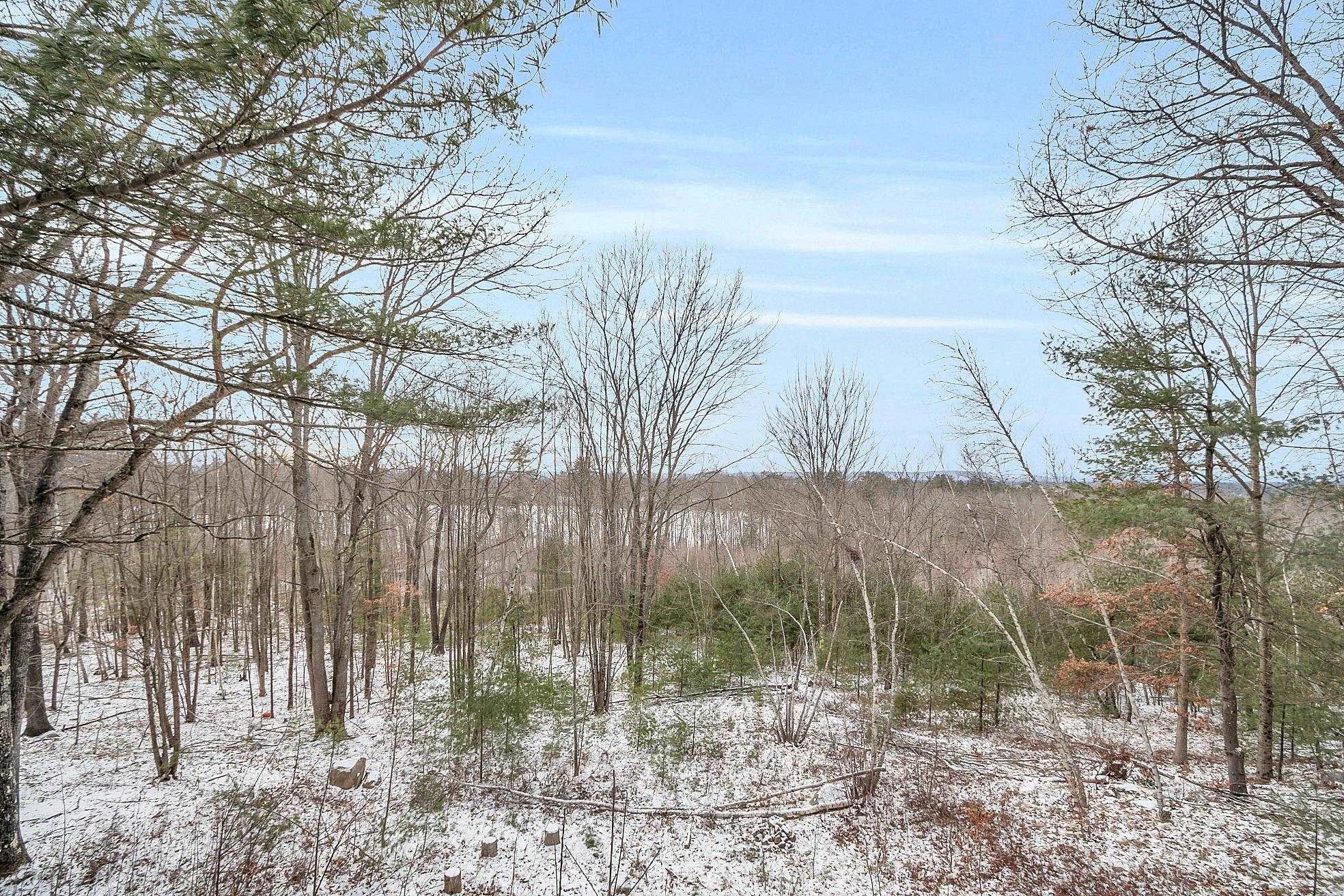 644 Borough Road Pembroke, NH 03275 - Photo 33 of 36