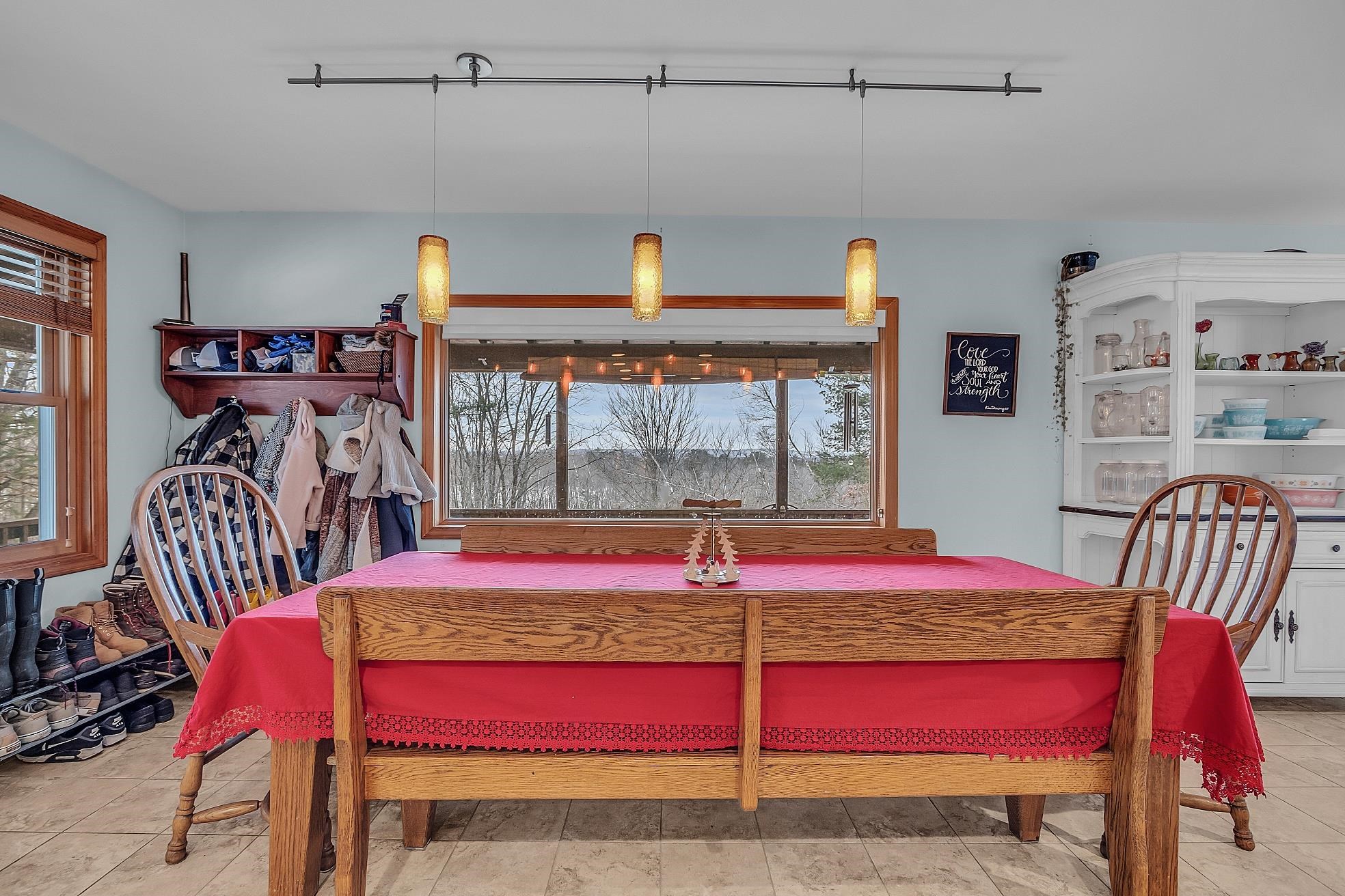 644 Borough Road Pembroke, NH 03275 - Photo 7 of 36