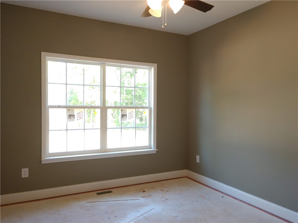 7218 Midway Road Pelzer, SC 29669 - Photo 13 of 31