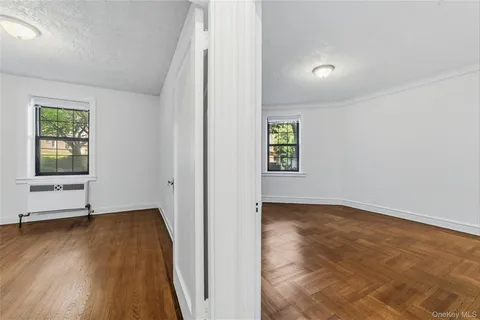 $319,500 | 14 North Chatsworth Avenue, Unit 1K, Larchmont, NY 10538