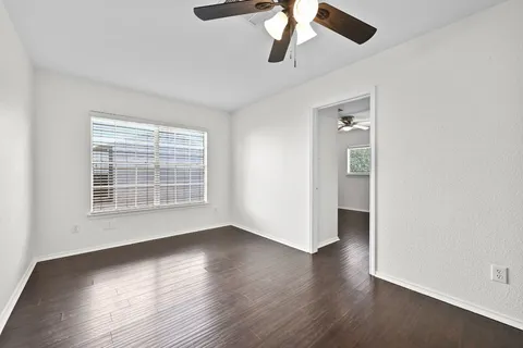 $325,000 | 1400 Geoffs Drive, Austin, TX 78748