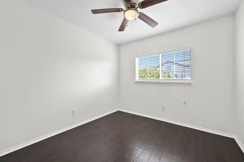 $325,000 | 1400 Geoffs Drive, Austin, TX 78748