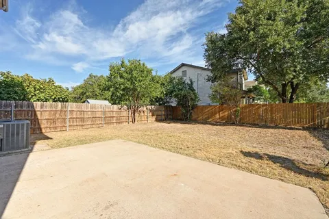 $325,000 | 1400 Geoffs Drive, Austin, TX 78748