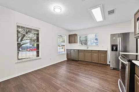 $325,000 | 1400 Geoffs Drive, Austin, TX 78748