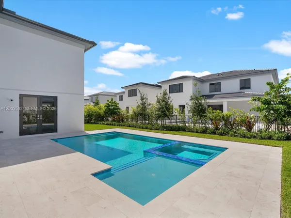 $17,500 | 19602 Northeast 14th Court, Miami, FL 33179