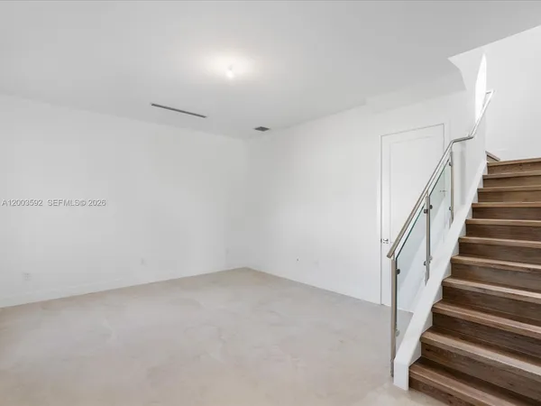 $17,500 | 19602 Northeast 14th Court, Miami, FL 33179