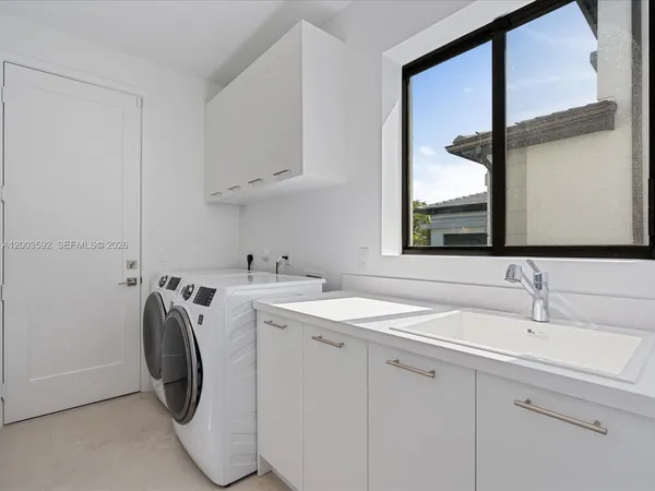 $17,500 | 19602 Northeast 14th Court, Miami, FL 33179