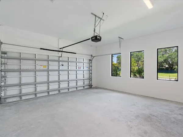 $17,500 | 19602 Northeast 14th Court, Miami, FL 33179