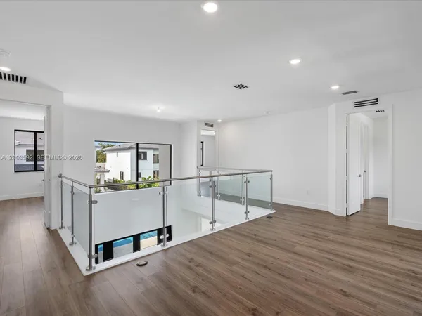 $17,500 | 19602 Northeast 14th Court, Miami, FL 33179