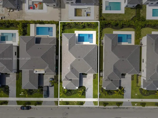 $17,500 | 19602 Northeast 14th Court, Miami, FL 33179