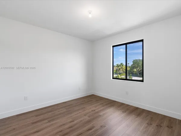 $17,500 | 19602 Northeast 14th Court, Miami, FL 33179