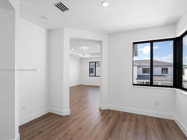 $17,500 | 19602 Northeast 14th Court, Miami, FL 33179