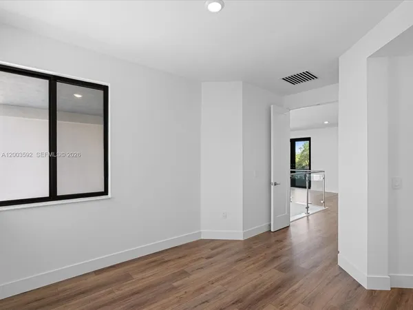 $17,500 | 19602 Northeast 14th Court, Miami, FL 33179