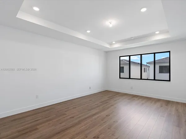 $17,500 | 19602 Northeast 14th Court, Miami, FL 33179