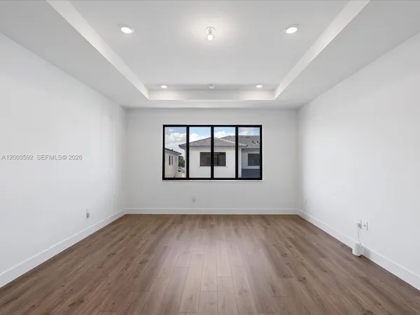 $17,500 | 19602 Northeast 14th Court, Miami, FL 33179